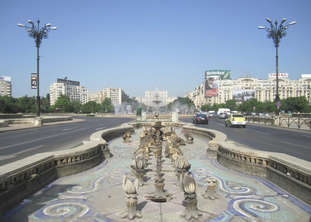 Le Palais du Parlement à Bucarest, Roumanie